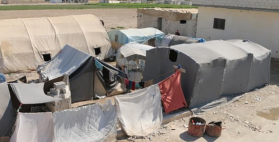 مهجّرون منسيون في مخيمات النزوح شمال حلب