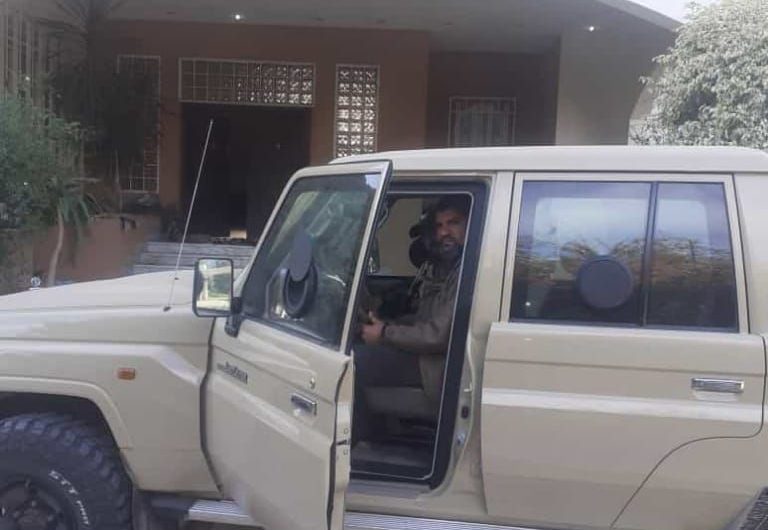 ضغوط تركية على الفصائل السورية….لا رواتب إن لم تقاتلوا بليبيا.. وتجند المهجرين والمجرمين!