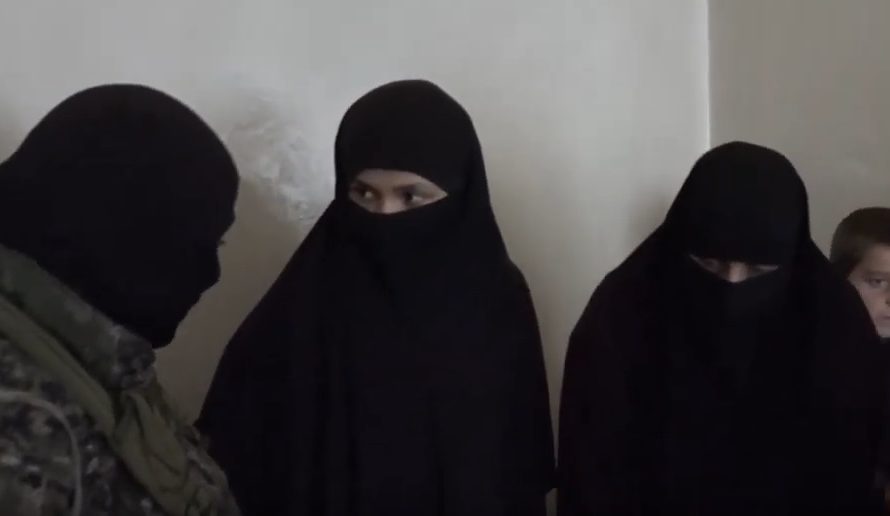 ألمانيا : القبض على امرأة “داعشية” لدى وصولها إلى مطار برلين