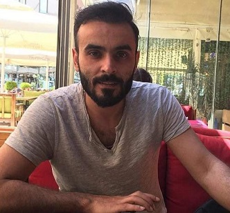 السلطات التركية تعتقل صحفي وتقرر ترحيله إلى سوريا رغم مخاطر ذلك على حياته