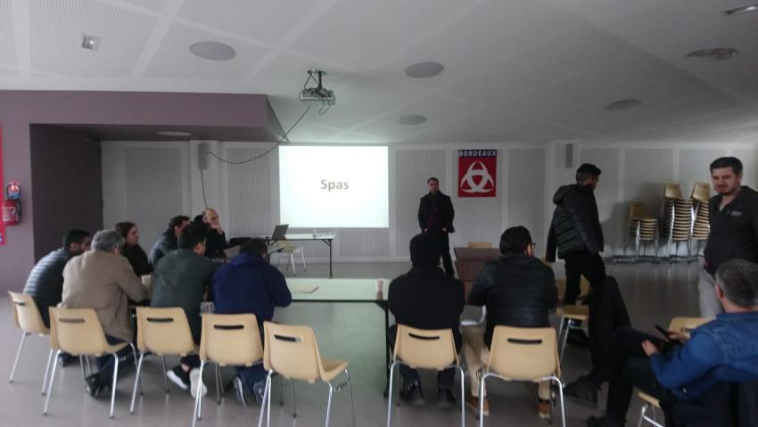 منظمات حقوقية تواصل إرشاد السوريين في فرنسا لملاحقة مرتكبي جرائم الحرب