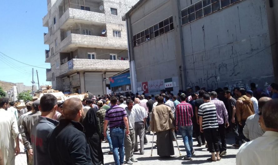 احتجاجات “الخبز والجوع” تعم المناطق الخاضعة لتركيا في شمال سوريا