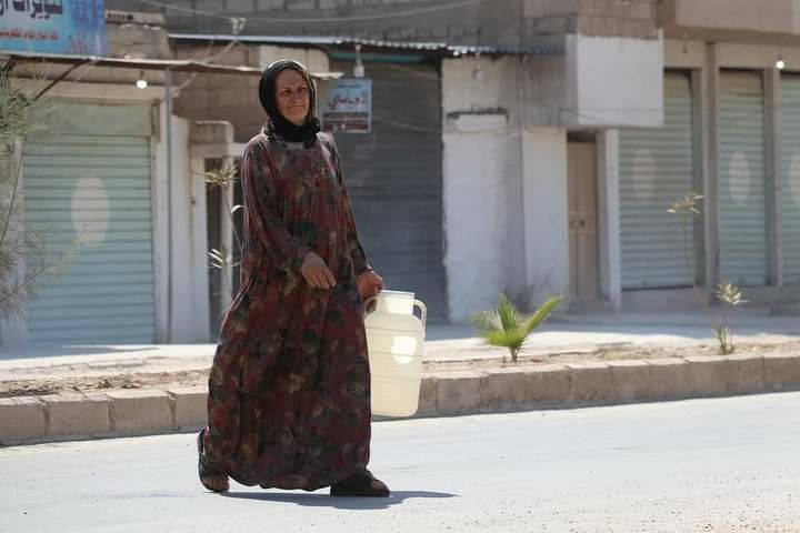89 منظمة تندد بتكرار قطع تركيا للمياه عن مئات الآلاف من السكان في شمال شرق سوريا