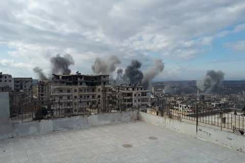 انهيار وقف التصعيد في إدلب … عشرات الغارات من قبل الطائرات الروسية، والمعارضة ترد بقصف مواقع الجيش السوري