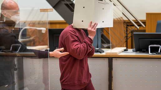 ألمانيا … السجن 4 سنوات ونصف لعنصر المخابرات السورية إياد الغريب