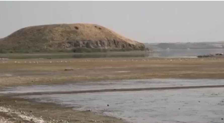 تركيا تقطع مياه الفرات عن سوريا : انخفاض منسوب المياه في نهر الفرات يهدد حياة مواطني شمال سوريا وجهود مكافحة كوفيد – 19