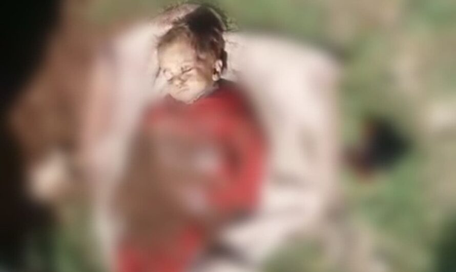 خنق طفلة زوجته ذات العامين ! بكاء الطفلة ليلاً تسبب في موتها ودفت سرا بمشاركة الأم