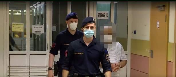 النمسا .. الحكم بالسجن المؤبد على سوري قتل زوجته بطعنات سكين