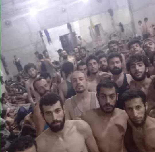 قرابة 800 سوري معتقلين في ليبيا غالبهم من المرتزقة التي أرسلتهم تركيا للقتال إلى جانب ميليشيات مرتبطة بفايز السراج