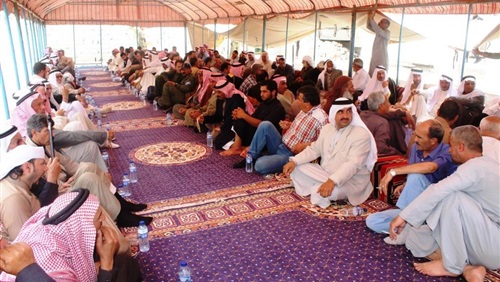 سوريا ..المخابرات التركية تعتقل 5 من شيوخ العشائر العربية في مدينة تل أبيض