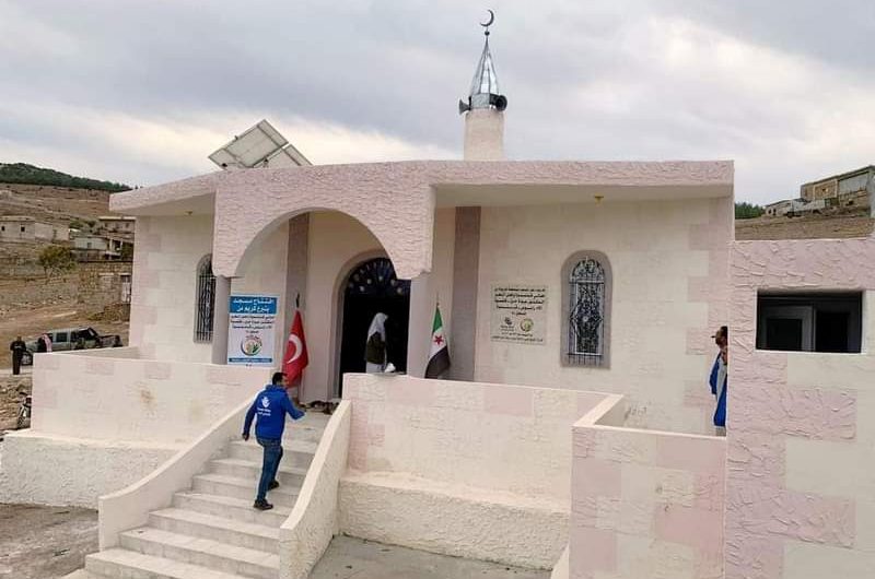 بأموال من منظمة فلسطينية وأرض مستولى عليها افتتاح مسجد في عفرين