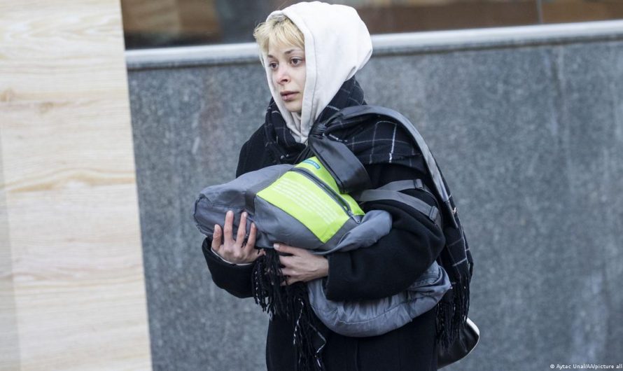 ألمانيا لم تطرد عائلات سورية من المنازل ولم تنقلهم إلى غرف صغيرة … لاستقبال الأوكرانيين