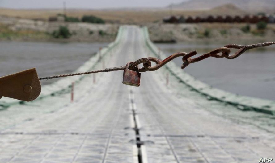 سلطات إقليم كردستان العراق تصعب على السوريين الدخول عبر معبر فيشخابور