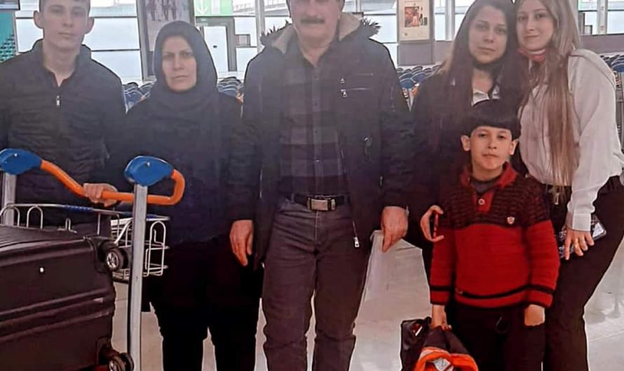 فرنسا تمنح حق اللجوء لعائلة سورية …قضوا أكثر من 900 يوما في معتقلات الفصائل الموالية لتركيا ولاقوا شتى انواع التعذيب