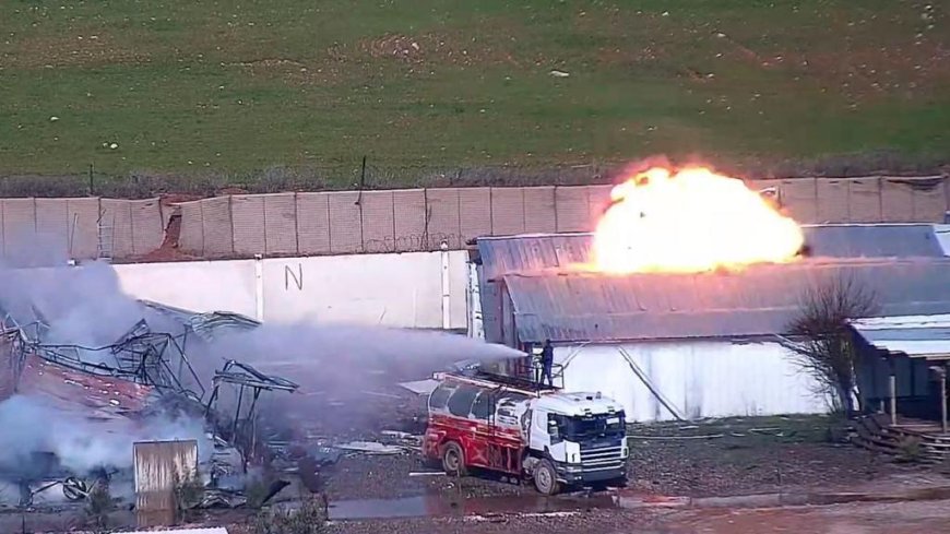 تركيا تواصل ارتكاب جرائم الحرب وتنفذ عشرات الضربات الجوية مستهدفة البنى التحتية شمال شرق سوريا