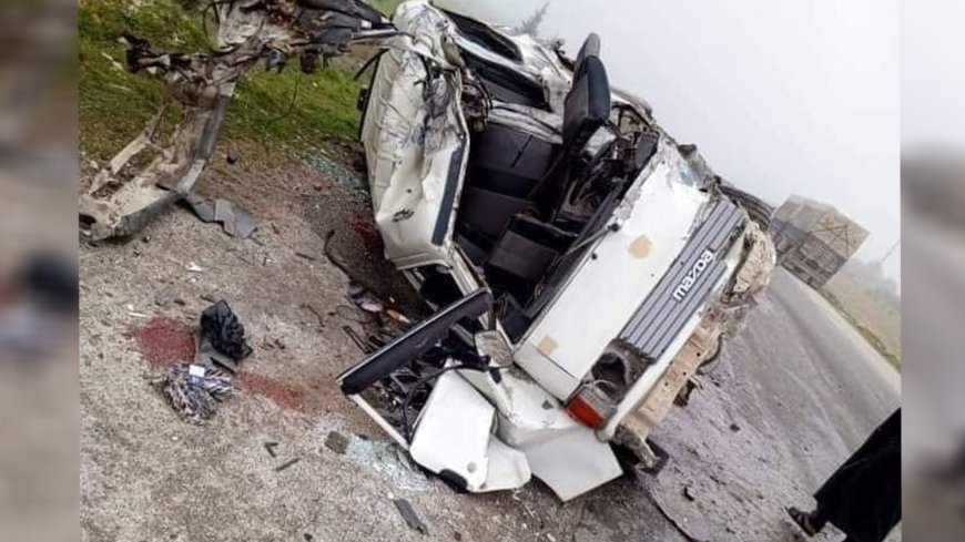 حادث مروري يودي بحياة خمسة أشخاص ويصيب ستة آخرين